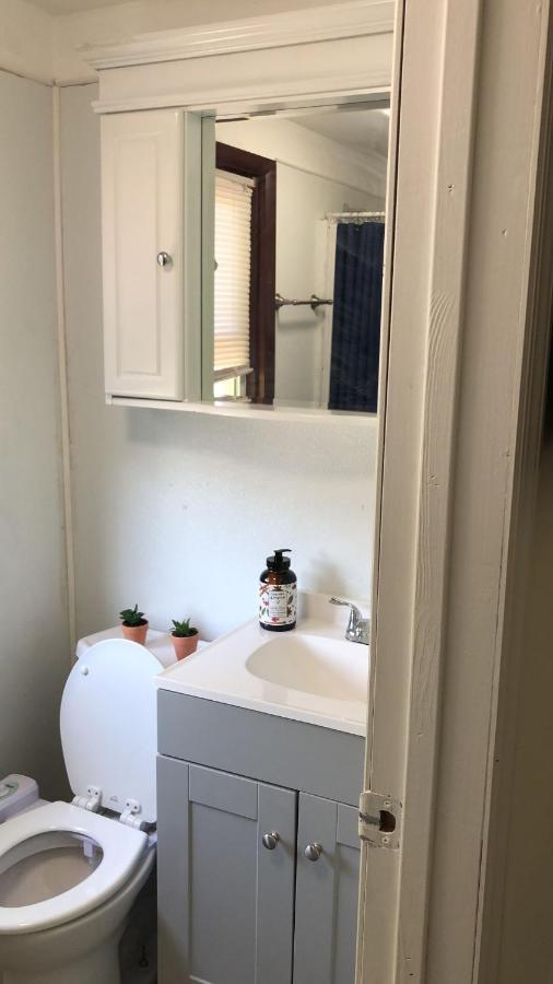 Cozy Room With Private Bathroom Nueva York Exterior foto